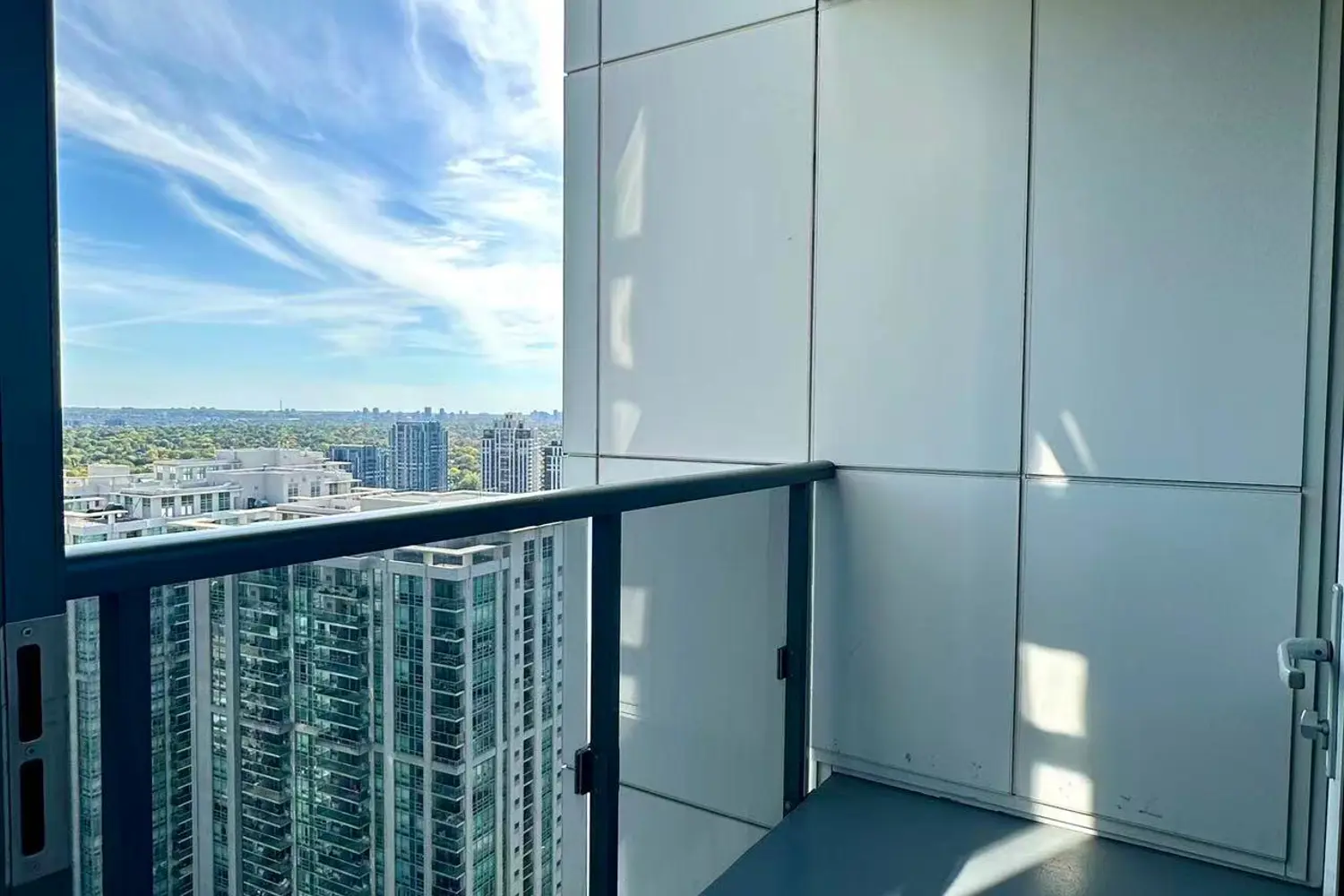 Additional image 12 of 2 Anndale Drive 2505