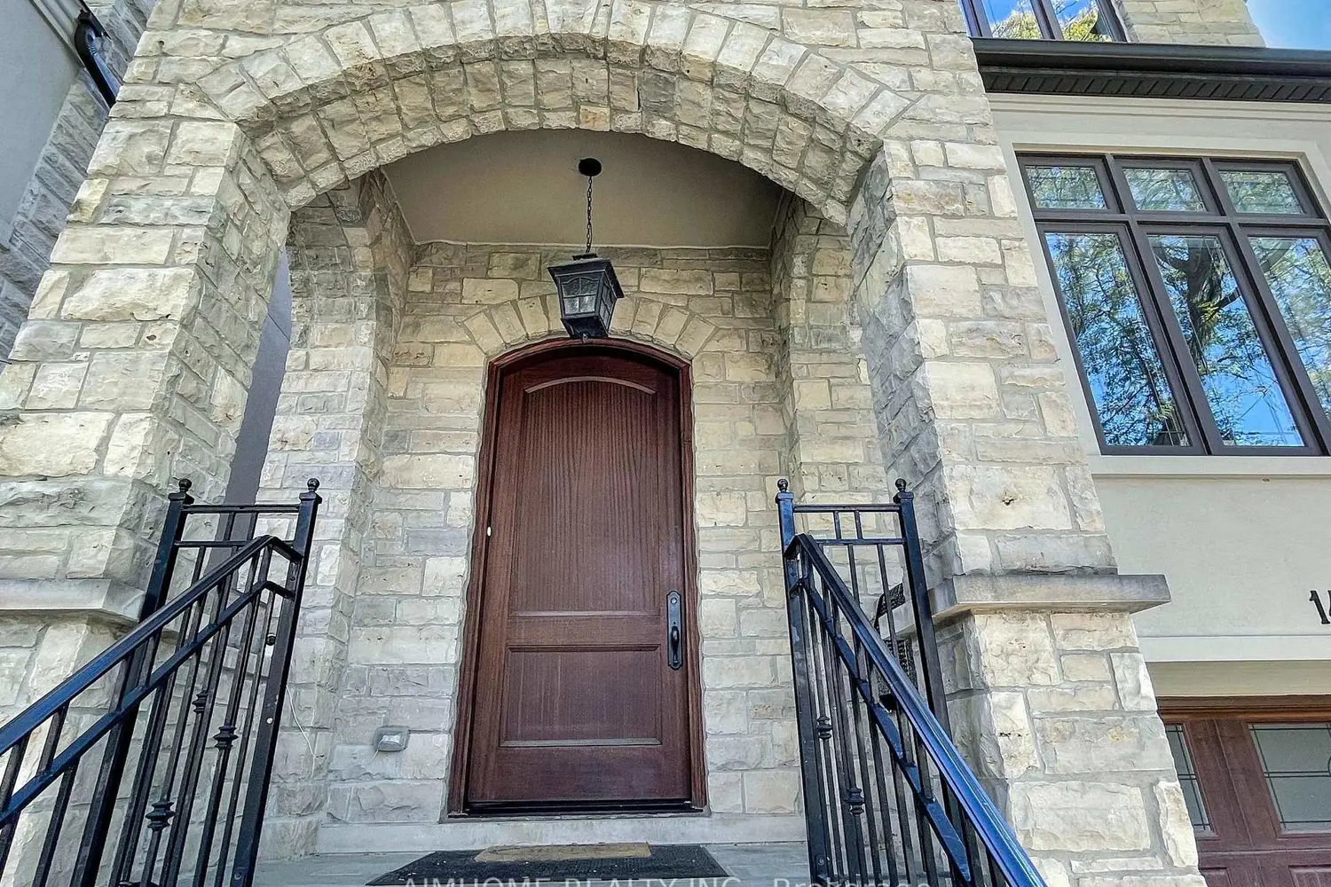 Additional image 2 of 143 Kingsdale Avenue