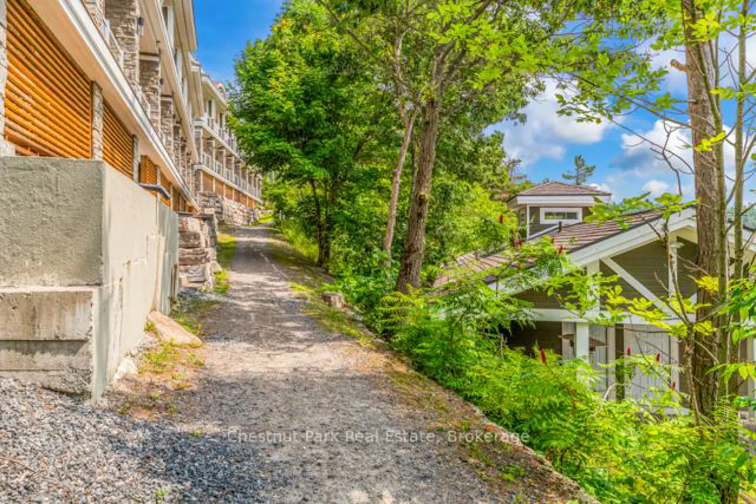 Additional image 15 of 1869 Muskoka Road 118 Highway B#206