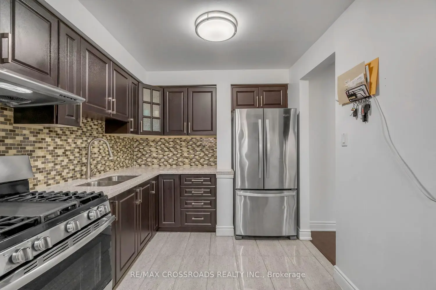 Additional image 4 of 7450 Darcel Avenue 12