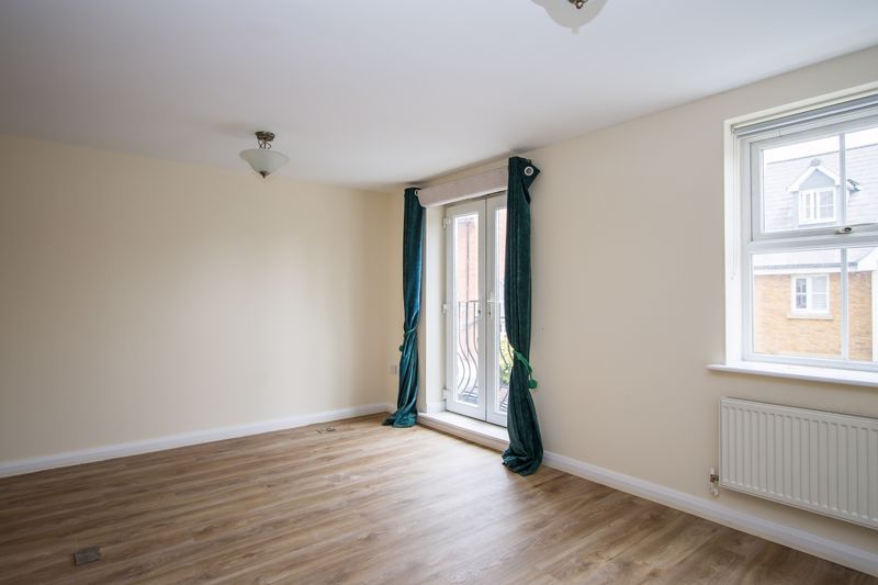 Additional image 2 of 4 bed terraced house to rentCae Canol, Penarth CF64