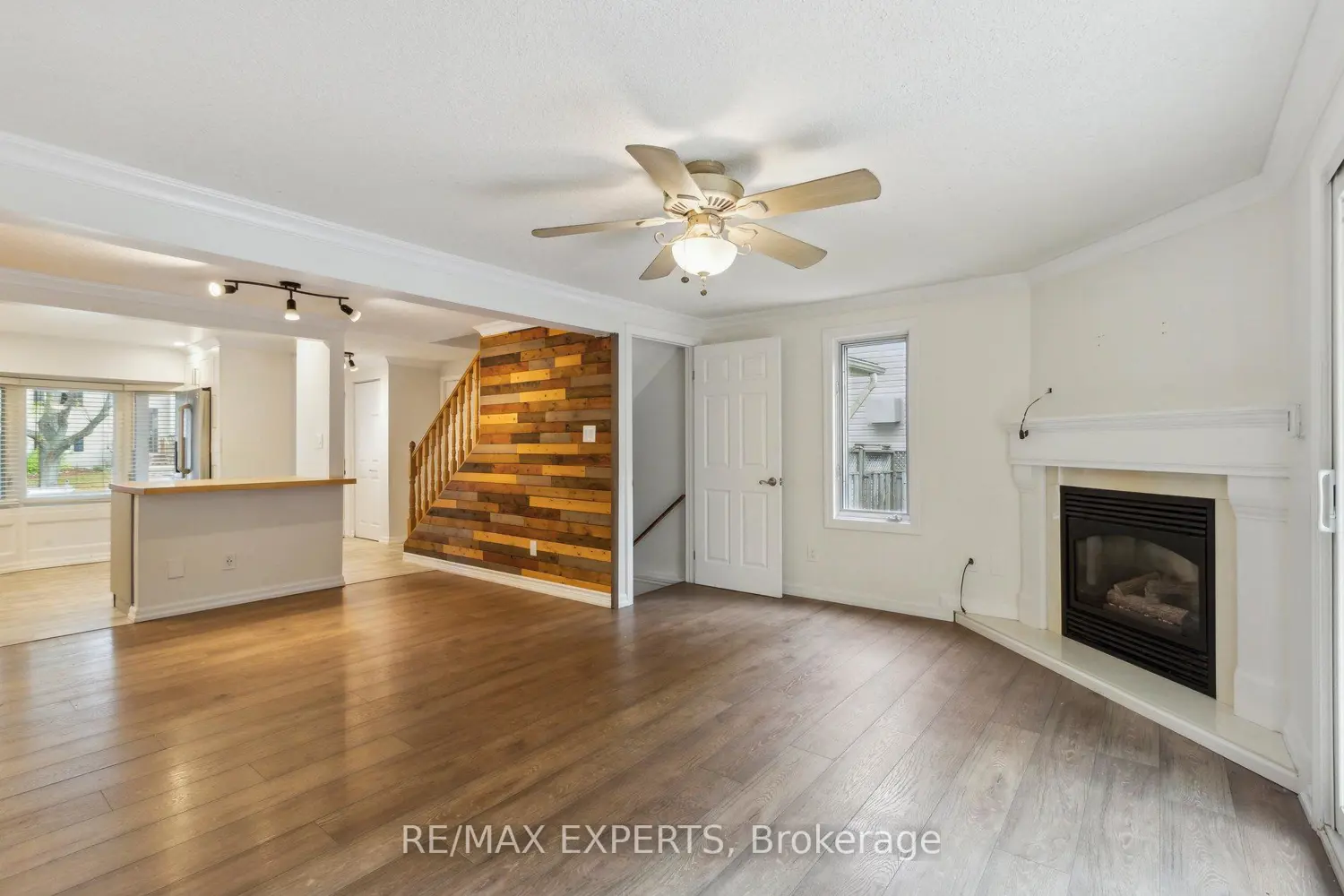 Additional image 9 of 418 Woods Lane