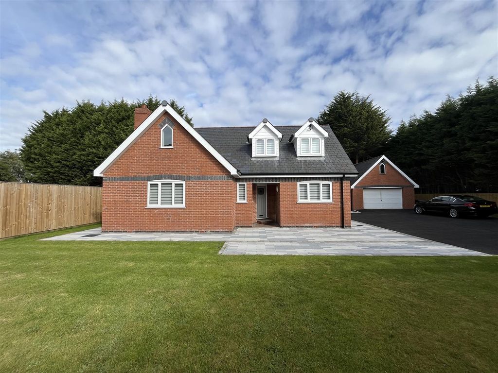 Additional image 6 of 4 bed detached house to rentMoss Lane, Styal, Wilmslow SK9