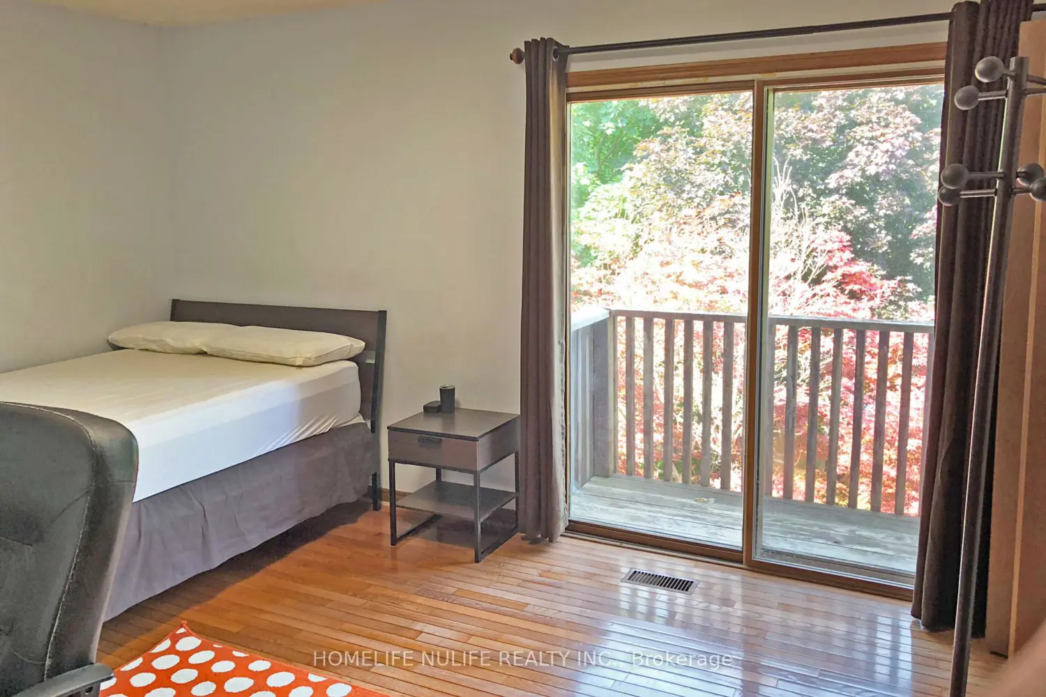 Additional image 4 of 141 Castlegrove Boulevard