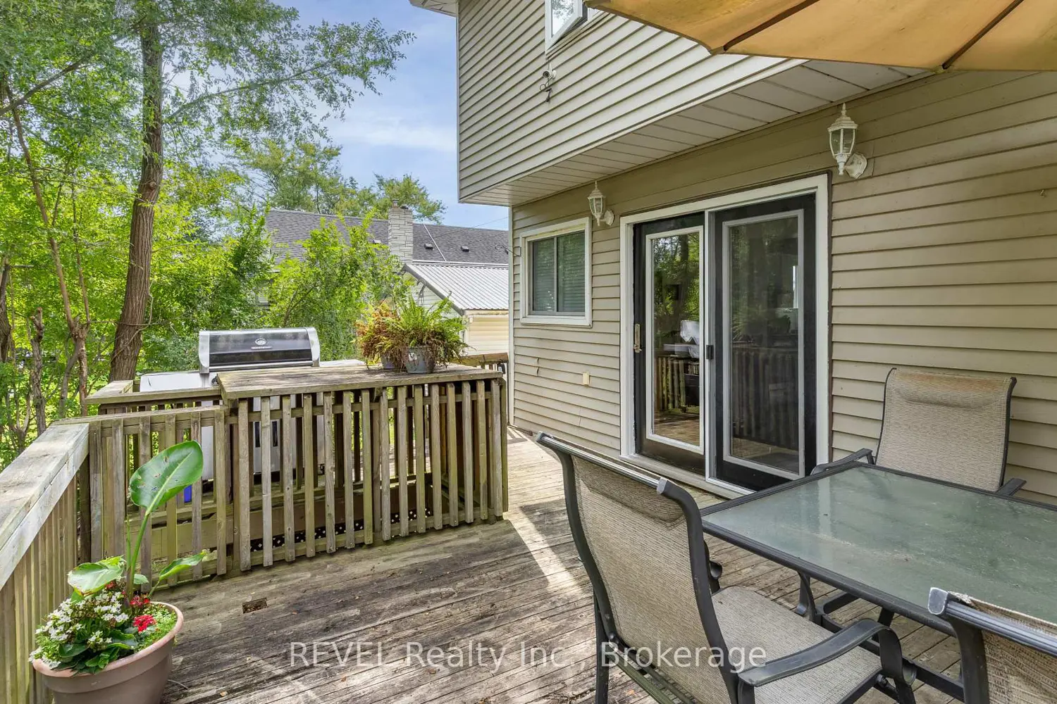 Additional image 17 of 32 Bay Avenue