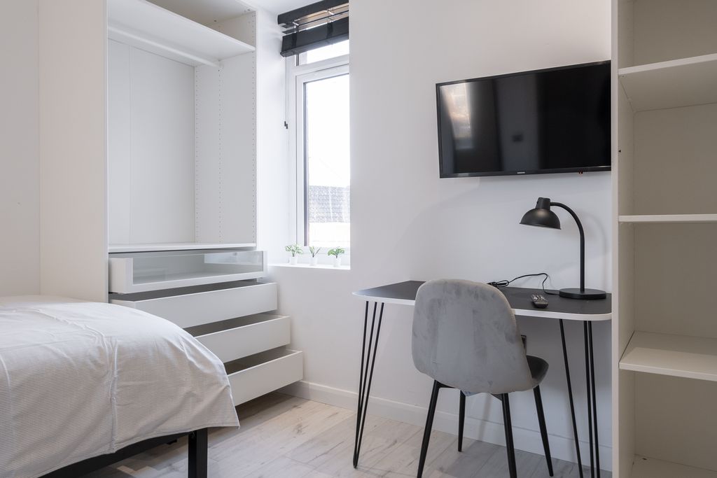 Additional image 11 of 6 bed shared accommodation to rentSt. Albans Road, Swansea SA2