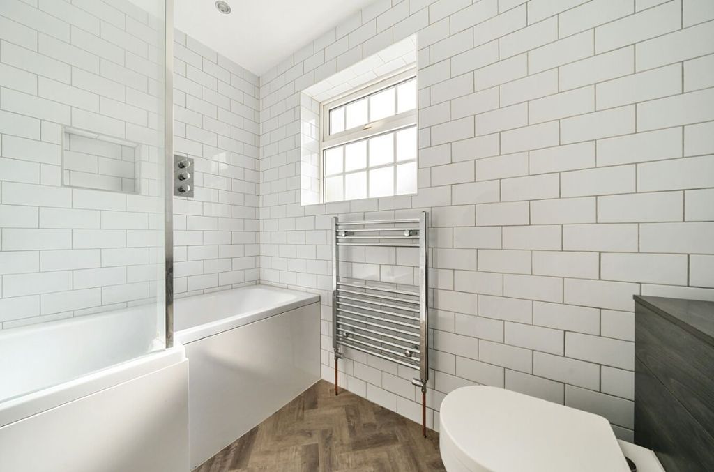 Additional image 13 of 4 bed detached house to rentWood End Road, Kempston, Bedford MK43