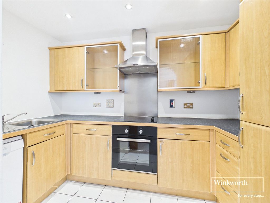 Additional image 3 of 3 bed flat to rentRiverside House, Fobney Street, Reading, Berkshire RG1