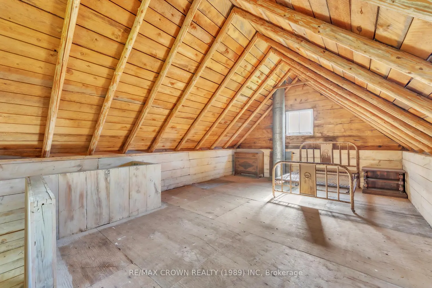 Additional image 11 of 936 Laplante Road