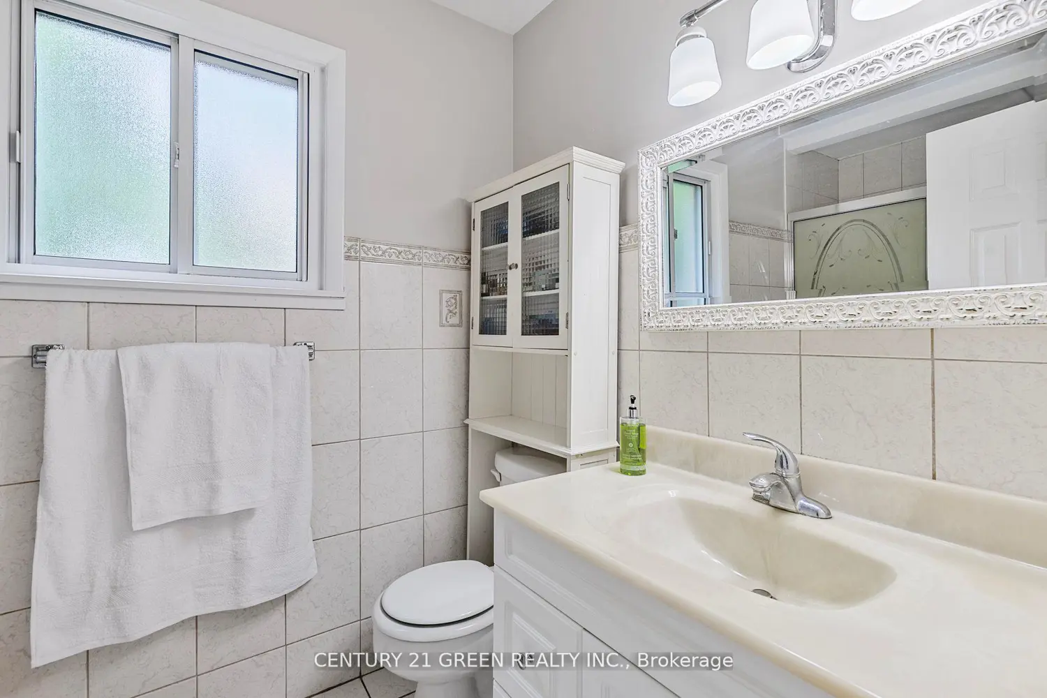 Additional image 11 of 5438 Trafalgar Road