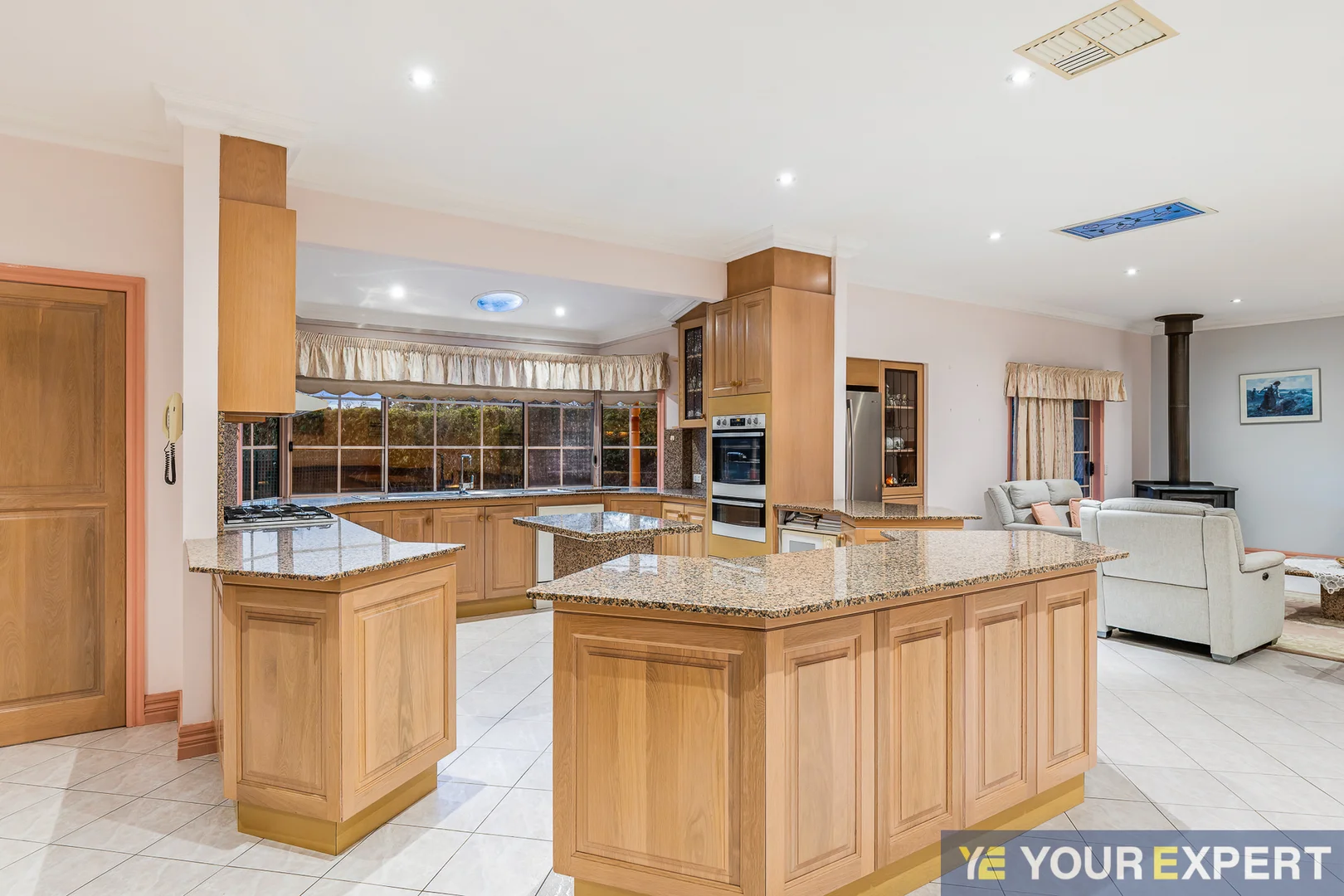 Additional image 5 of 17-18 Gordon Close, Narre Warren South VIC 3805