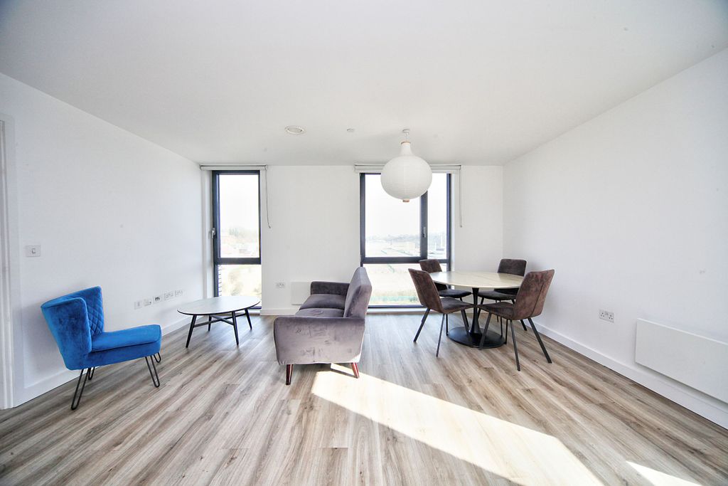 Additional image 12 of 2 bed flat to rentViva Court, Kimpton Road, Luton LU2