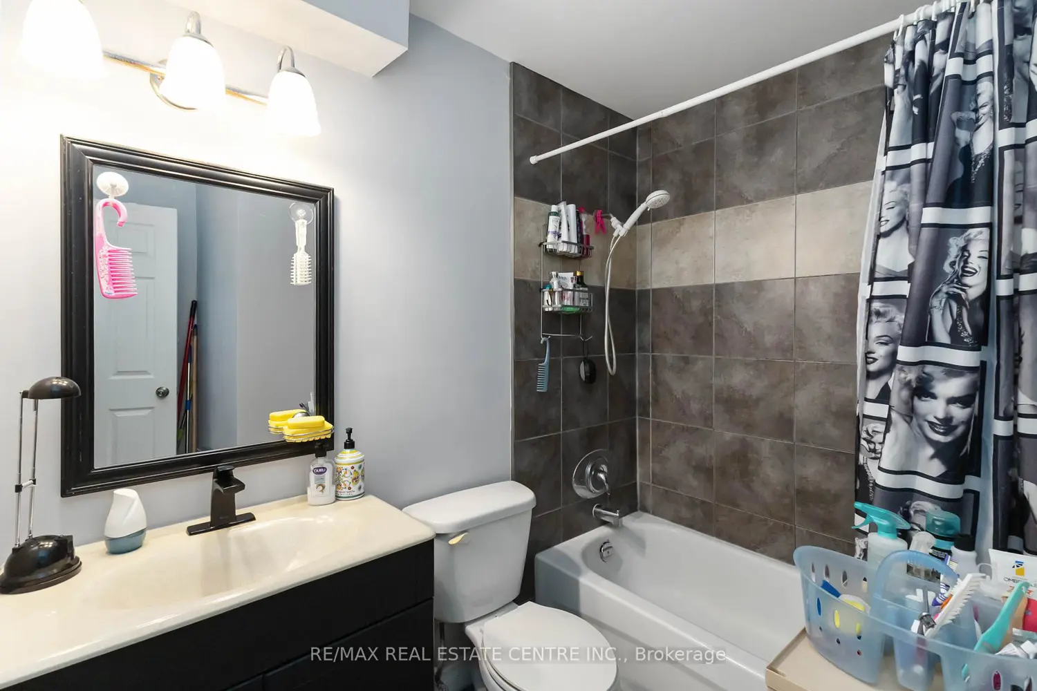 Additional image 16 of 140 Conway Drive 25