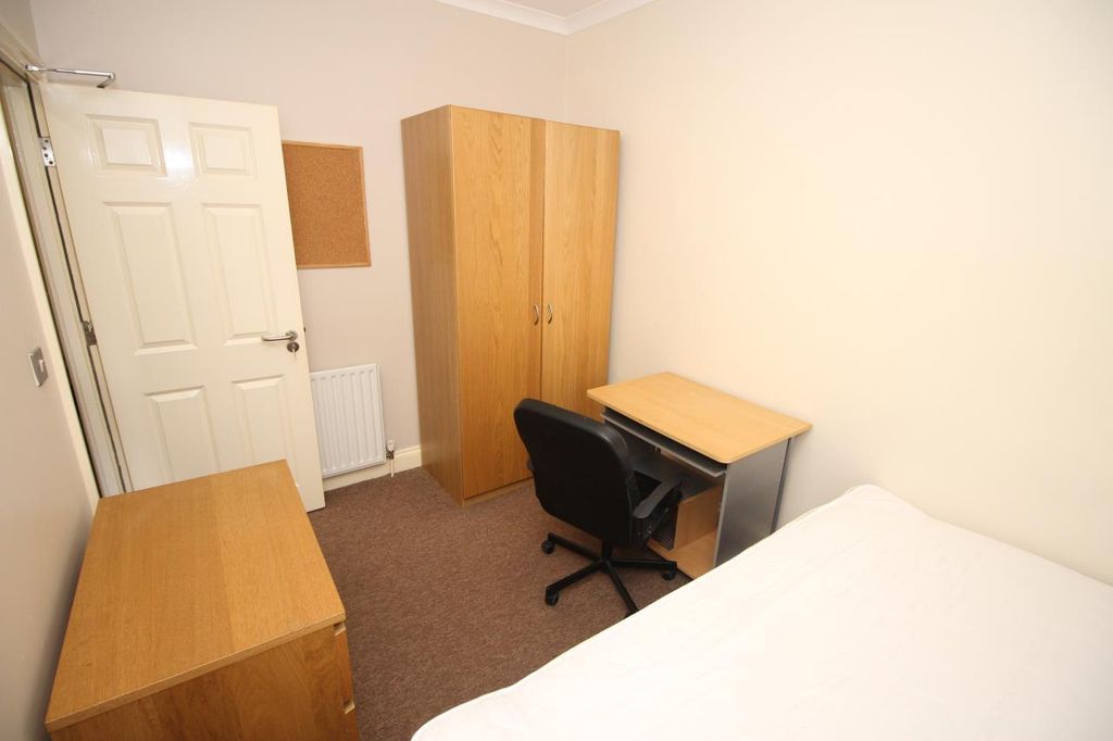 Additional image 7 of 5 bed terraced house to rentSwinburn Place, Newcastle Upon Tyne, Tyne And Wear NE4
