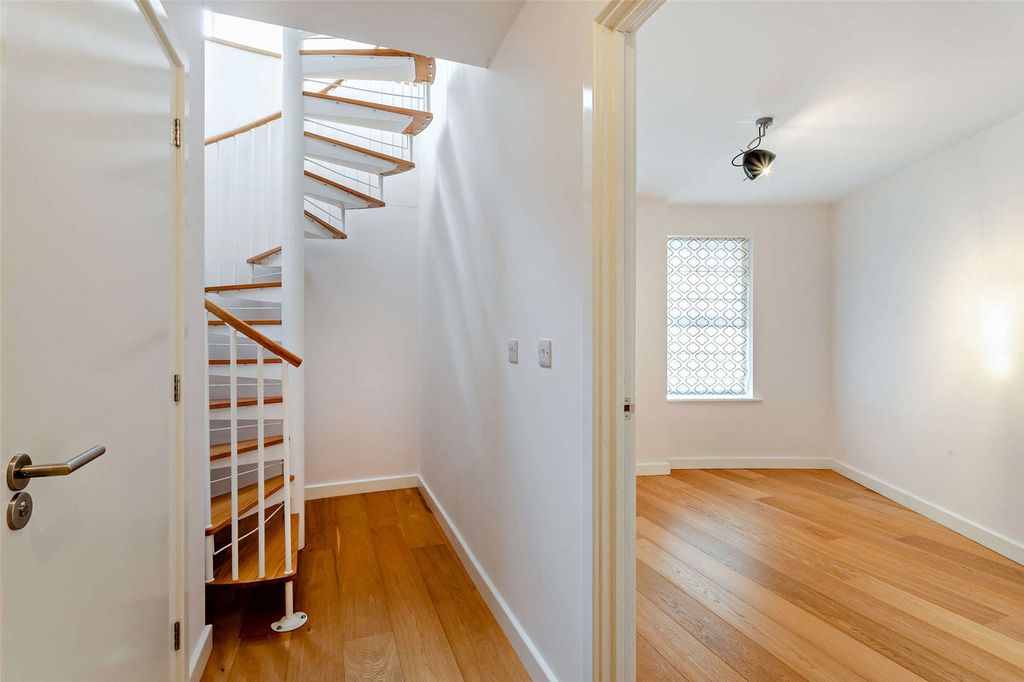 Additional image 12 of 3 bed flat to rentGlenalmond Avenue, Cambridge CB2