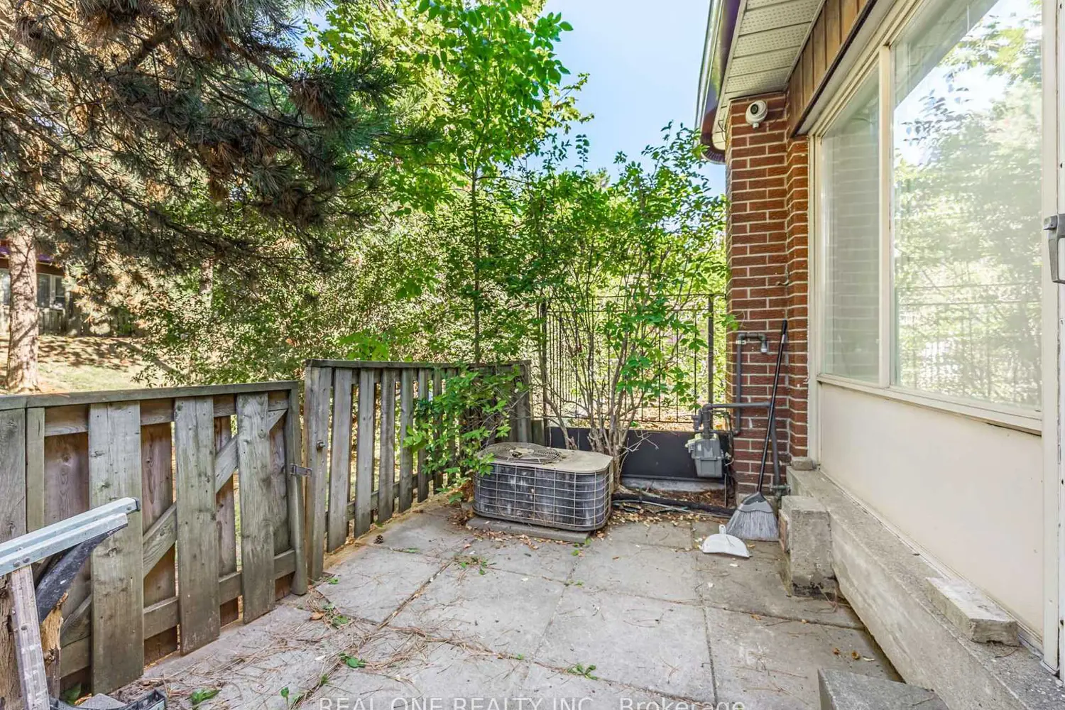 Additional image 20 of 441 Military Trail 66