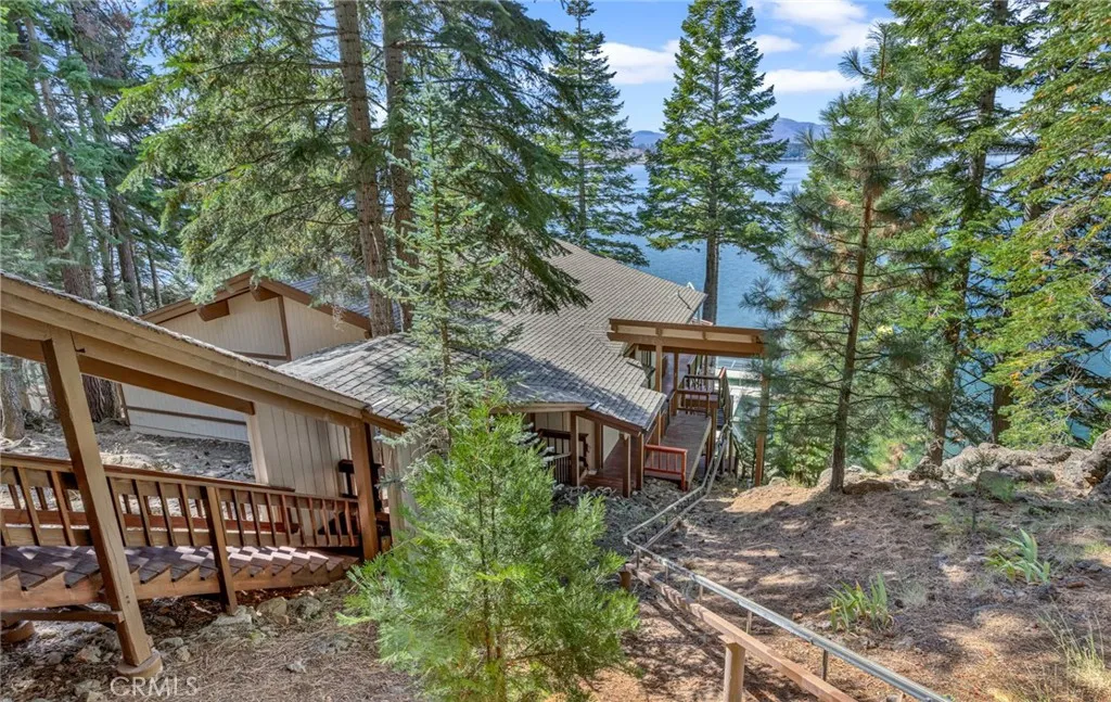 Additional image 9 of 1217 Driftwood Cove Road, Lake Almanor, CA 96137