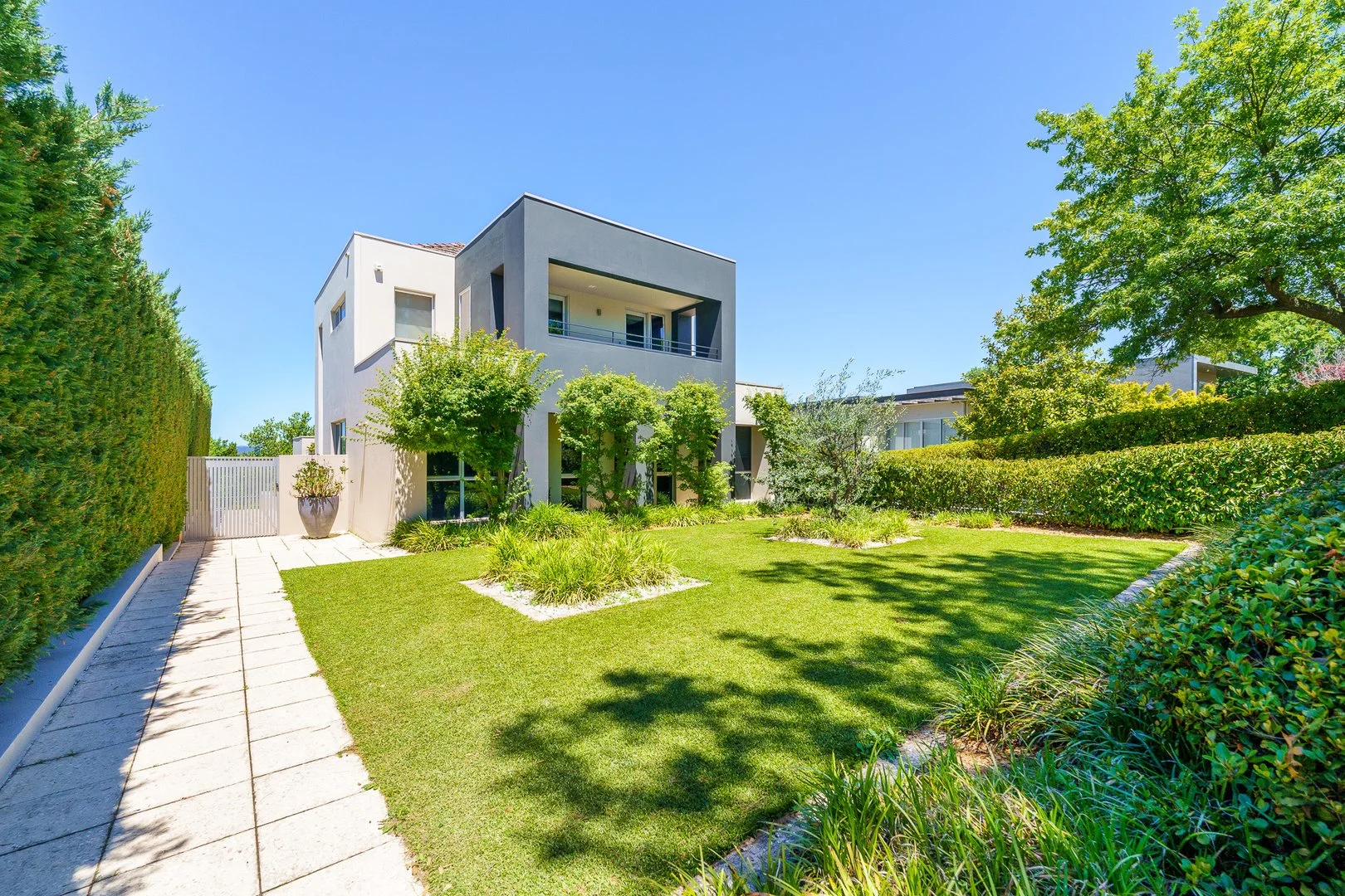 Additional image 5 of 19A Tasmania Circle, Forrest ACT 2603