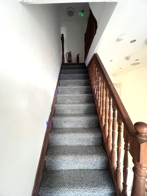 Additional image 6 of 10 bed detached house to rentSomerset Way, Iver SL0