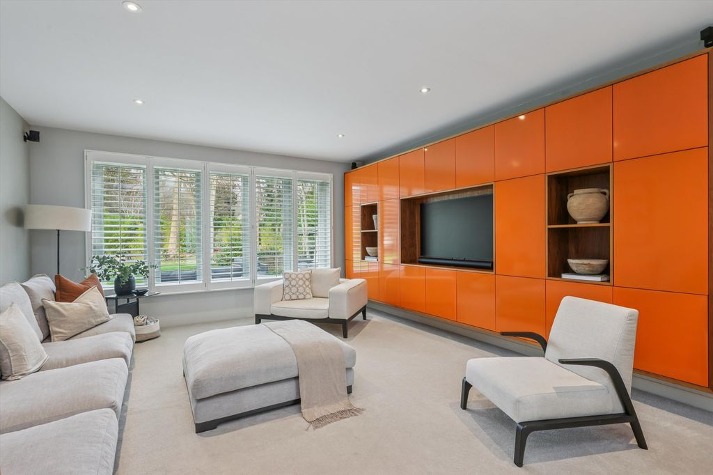 Additional image 11 of 6 bed detached house to rentFairbourne, Cobham, Surrey KT11
