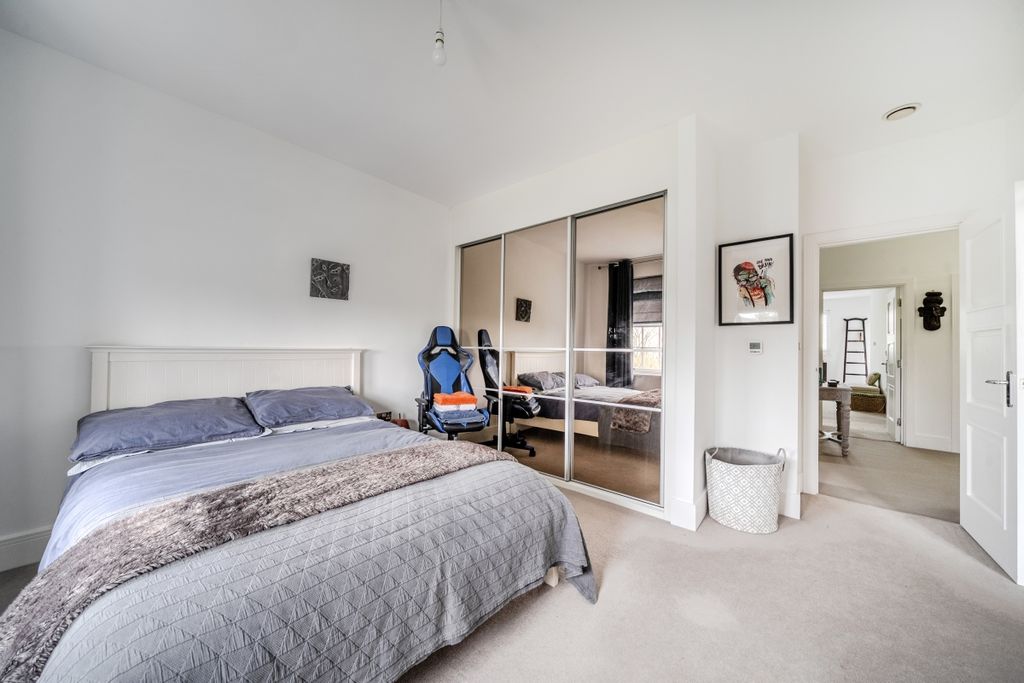 Additional image 24 of 5 bed detached house to rentPelling Hill, Old Windsor, Windsor SL4