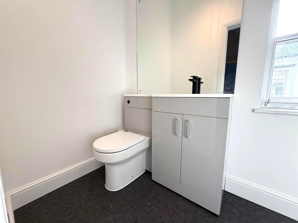 Additional image 8 of 2 bed flat to rentUnion Street, Aberystwyth SY23