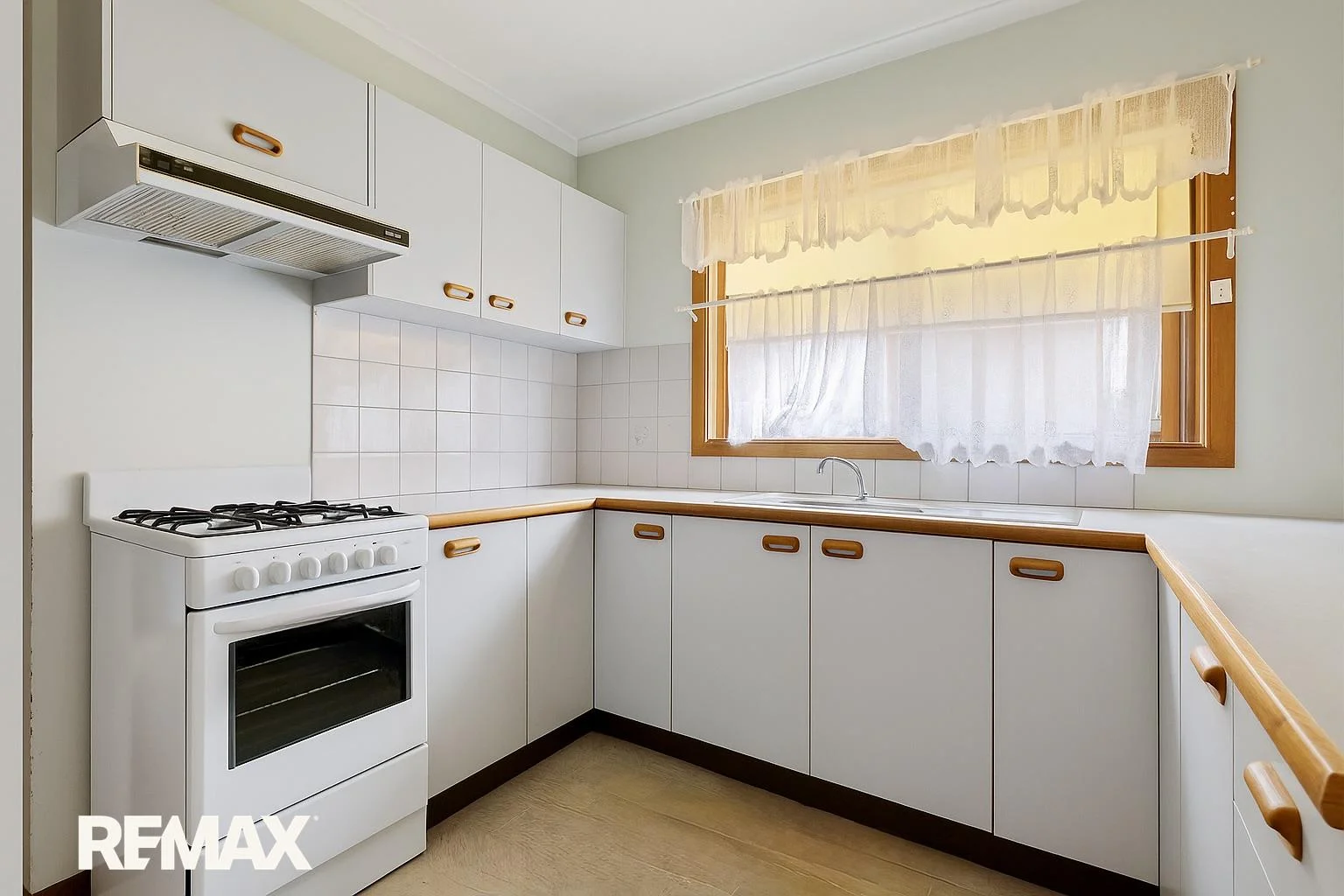 Additional image 17 of 66 Carpenter Street, Lakes Entrance VIC 3909