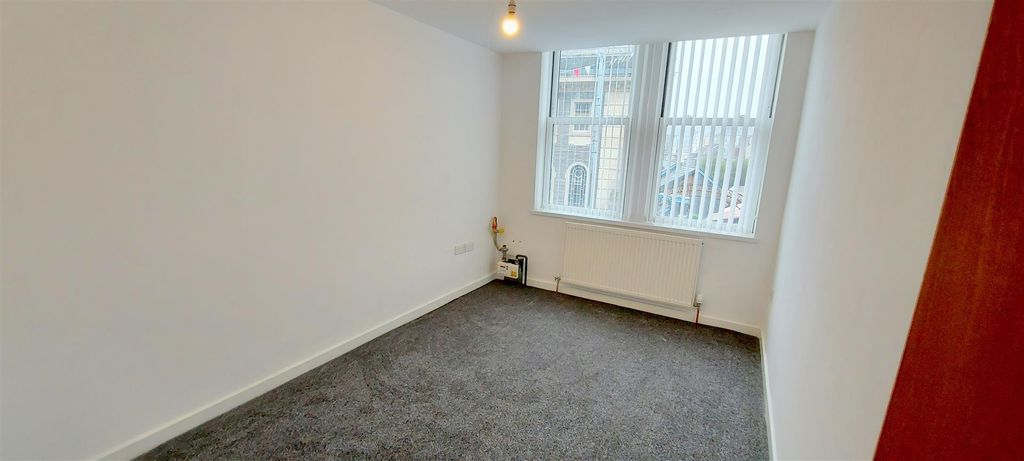 Additional image 5 of 2 bed flat to rentTalbot Street, Maesteg CF34