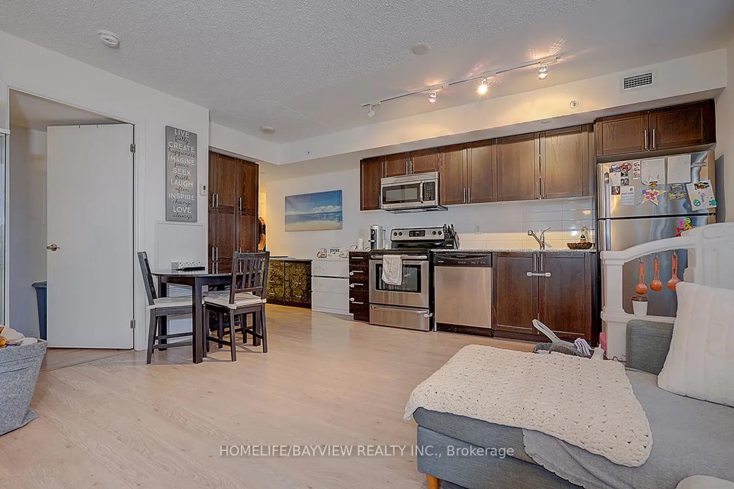 Additional image 15 of 800 Lawrence Avenue 1723