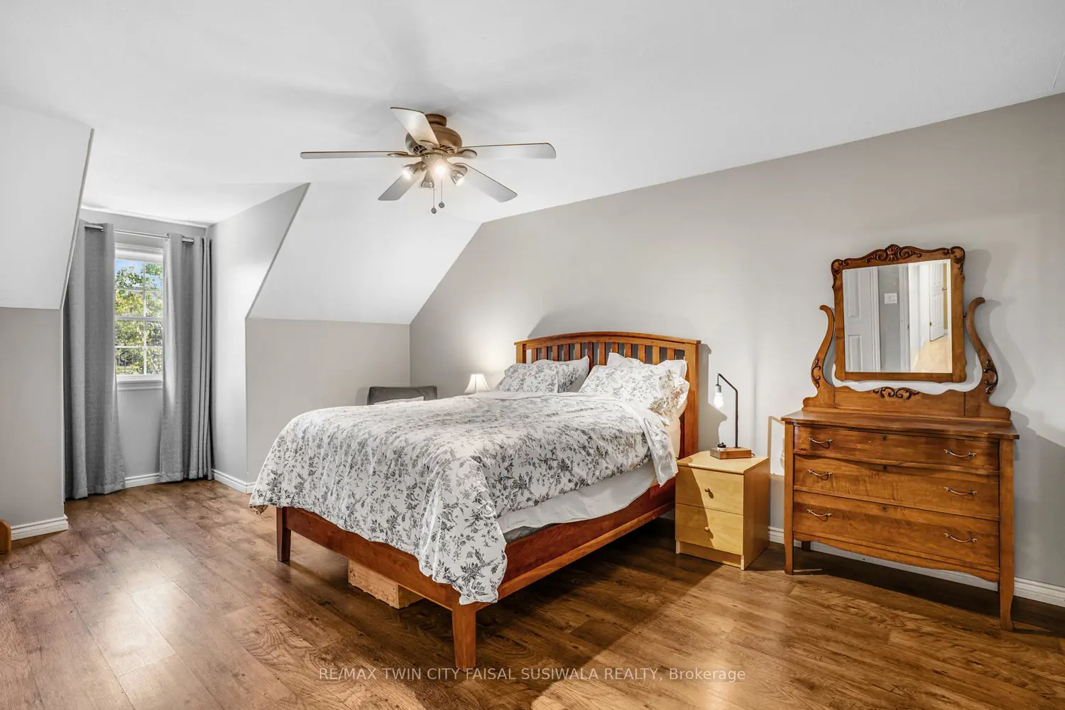 Additional image 17 of 103 Powerline Road