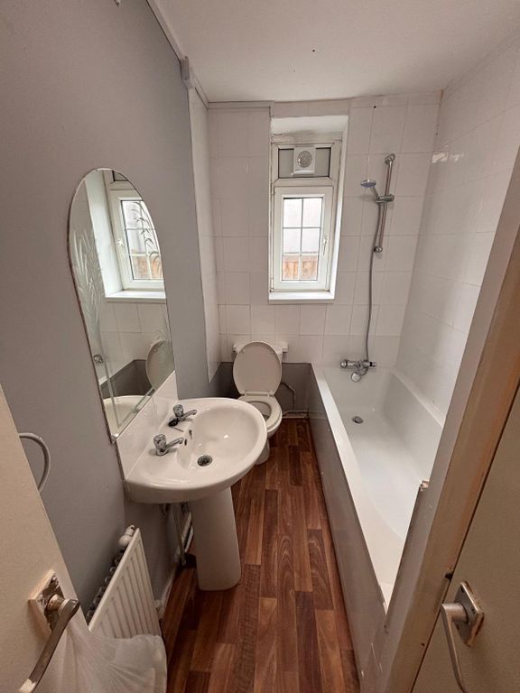 Additional image 15 of 2 bed flat to rentSt Georges Rd, Abergele LL22