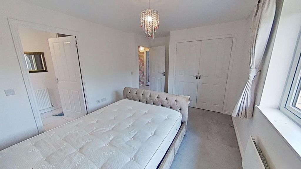 Additional image 10 of 4 bed detached house to rentKilgannan Drive, Redding, Falkirk, Stirlingshire FK2