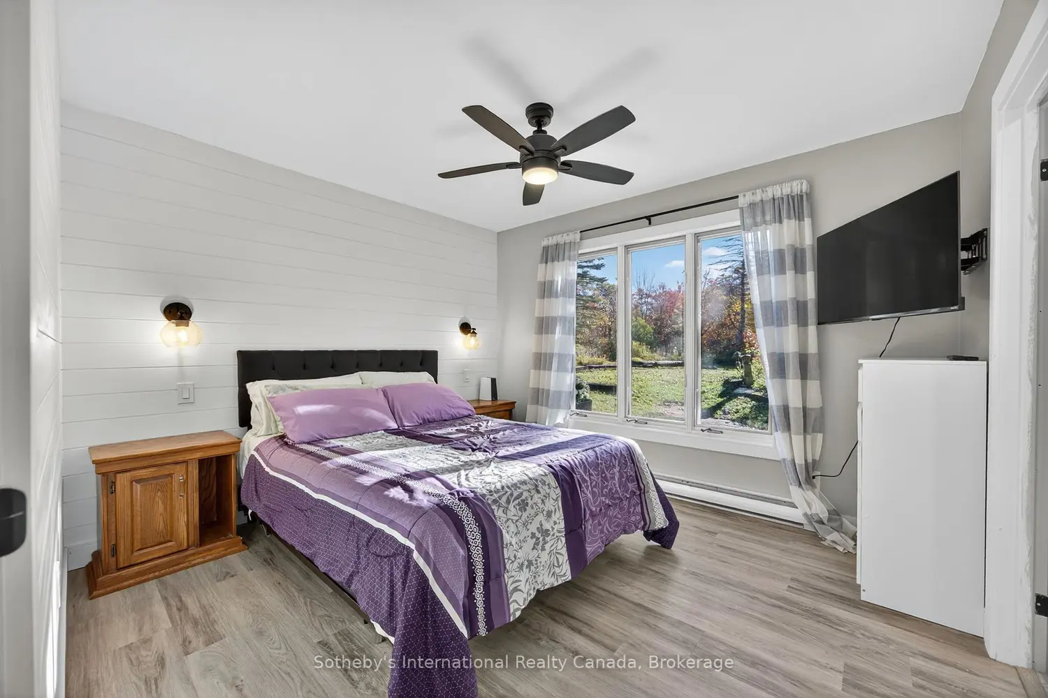 Additional image 5 of 37 Brown's Lake Road