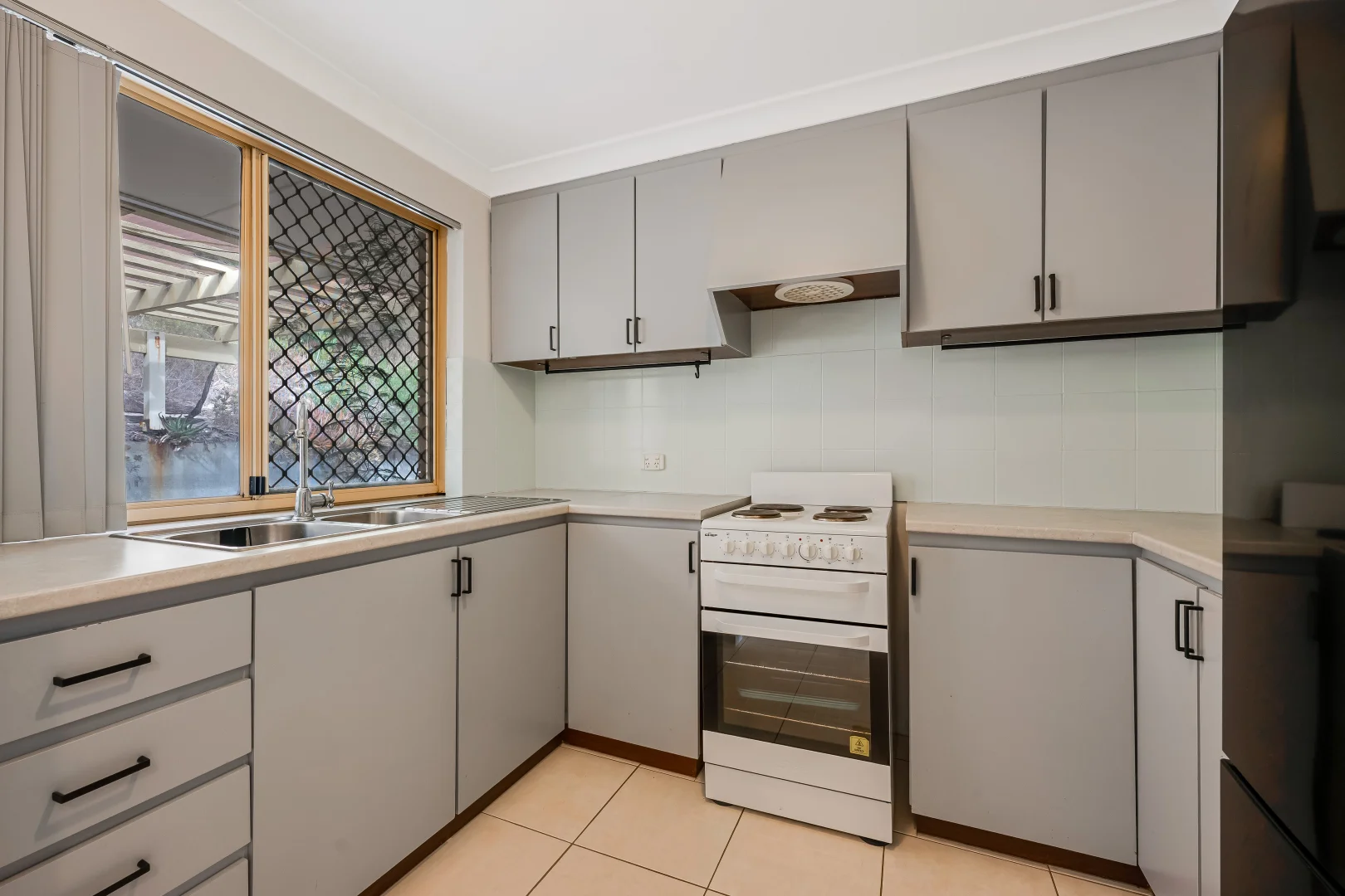 Additional image 7 of 4/8 Eric Street, Geraldton WA 6530