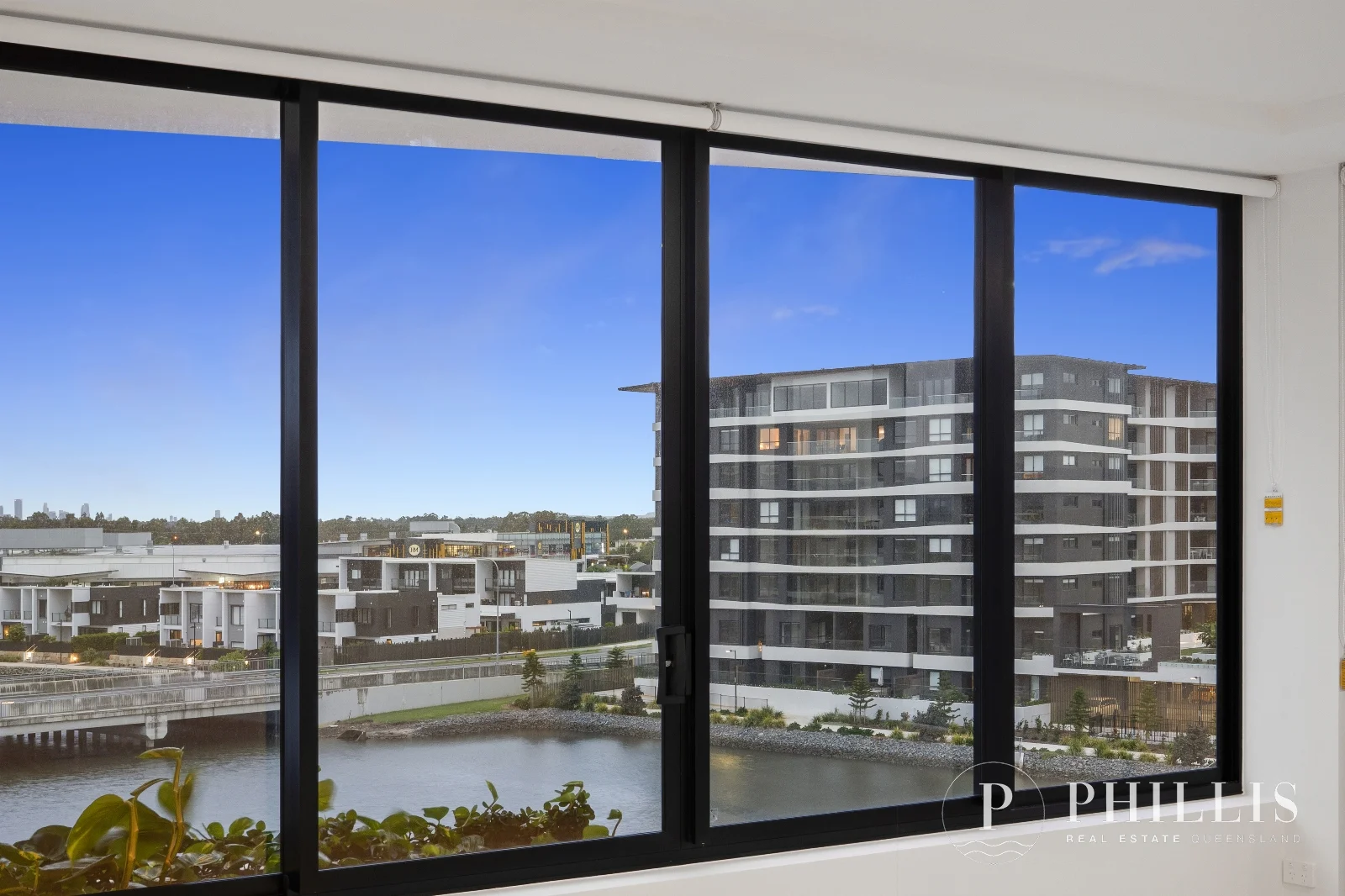 Additional image 12 of 1505/10 Sickle Avenue, Hope Island QLD 4212