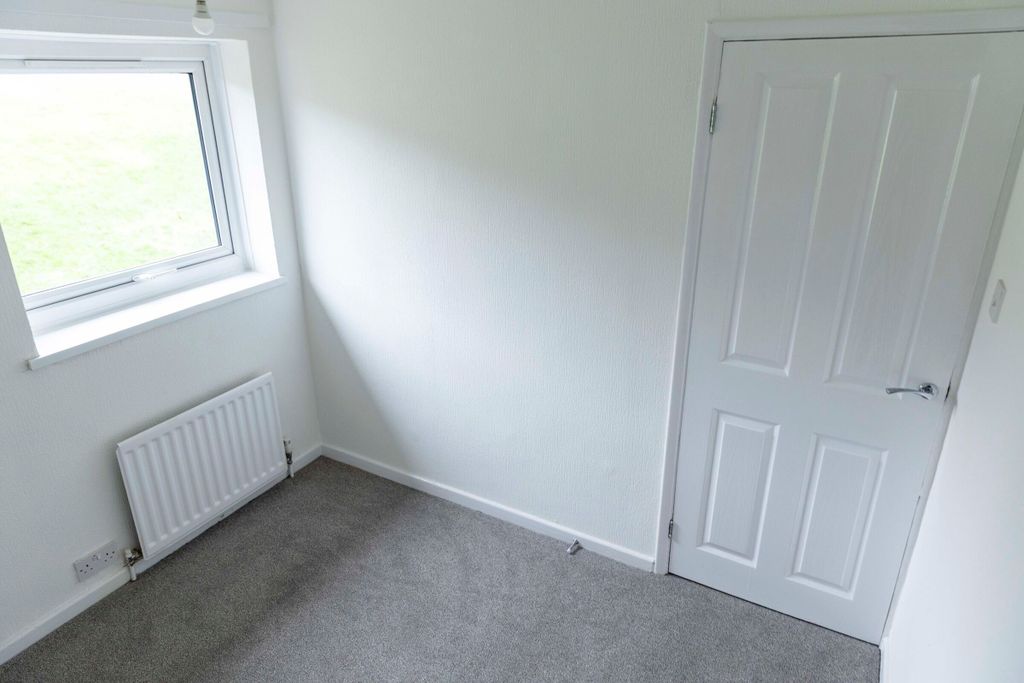 Additional image 8 of 3 bed semi-detached house to rentErcall View, Telford TF3