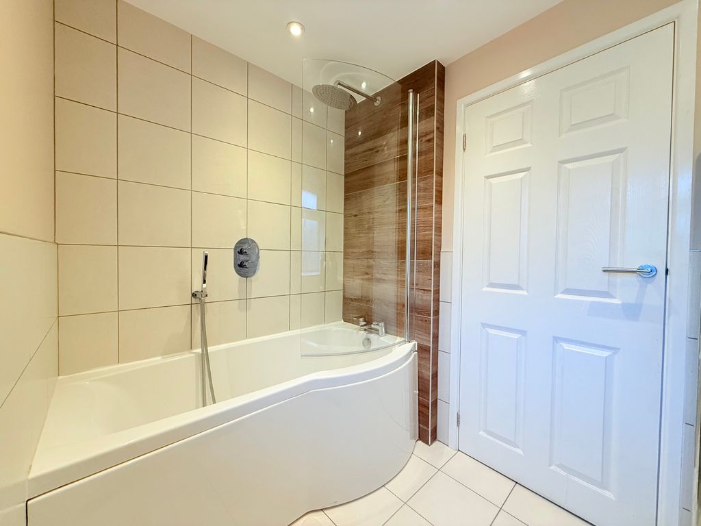Additional image 13 of 4 bed detached house to rentPixiefields, Cradley, Malvern WR13