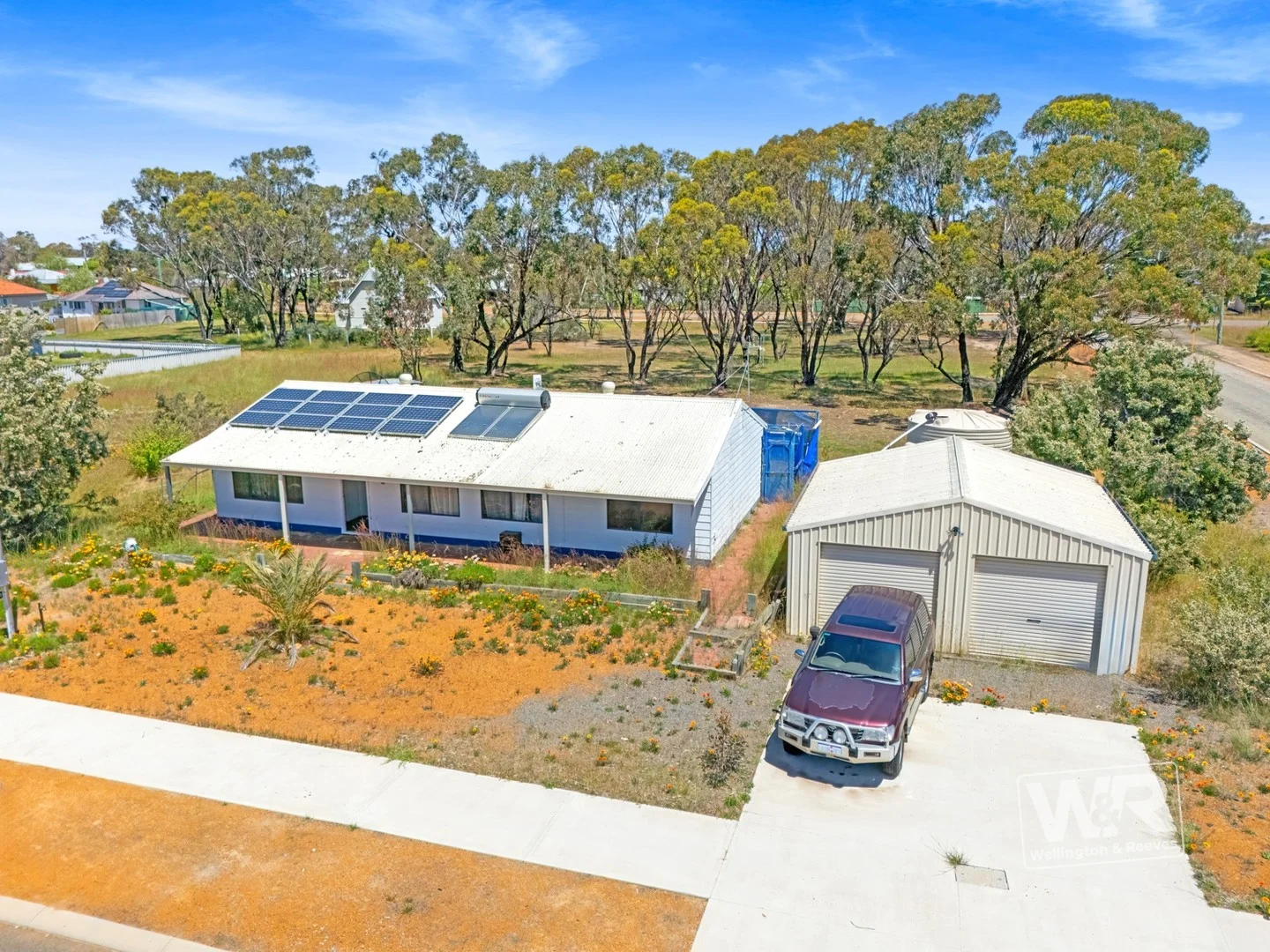 21 Armstrong Street, Cranbrook WA 6321