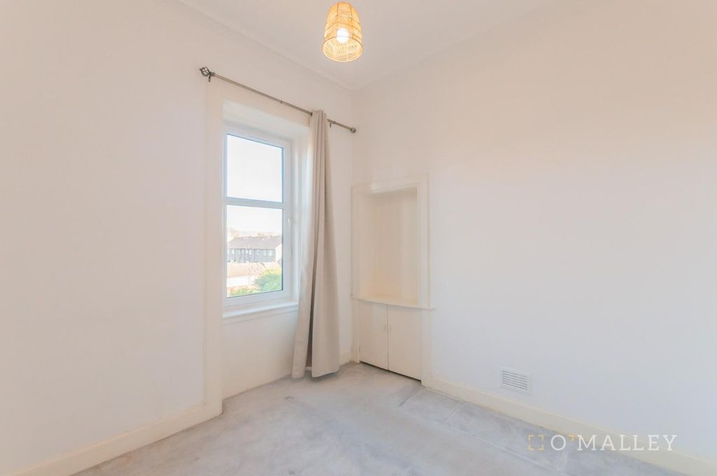 Additional image 7 of 3 bed flat to rentClackmannan Road, Alloa FK10