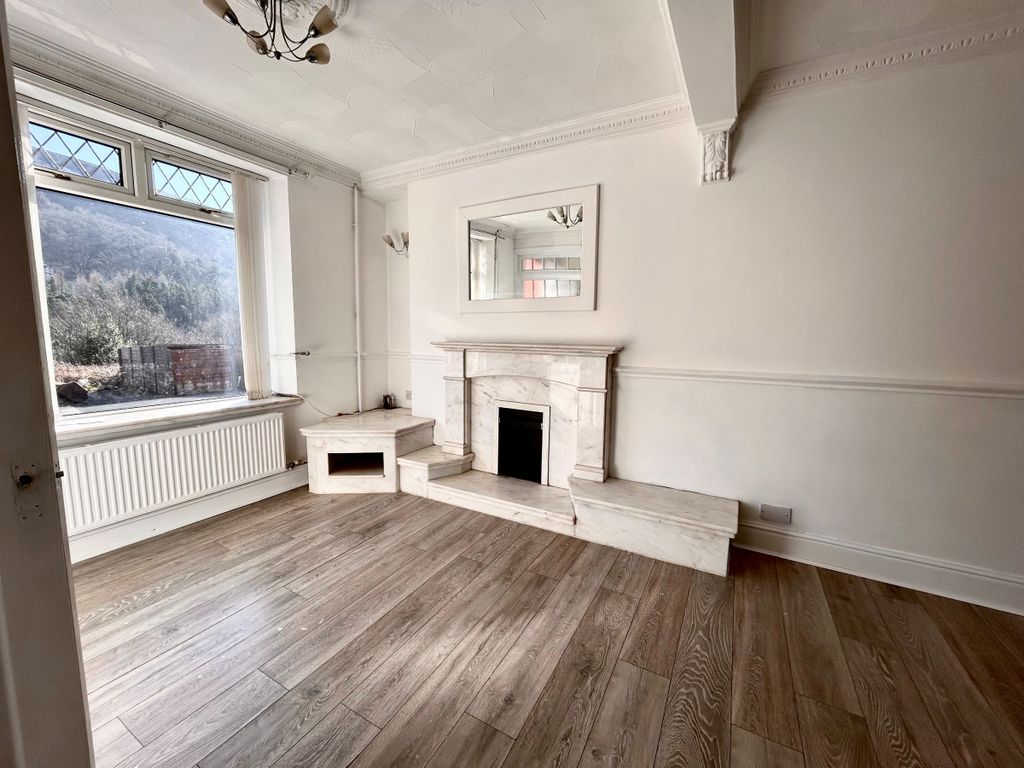 Additional image 2 of 3 bed terraced house to rentNorth Road, Ogmore Vale, Bridgend CF32
