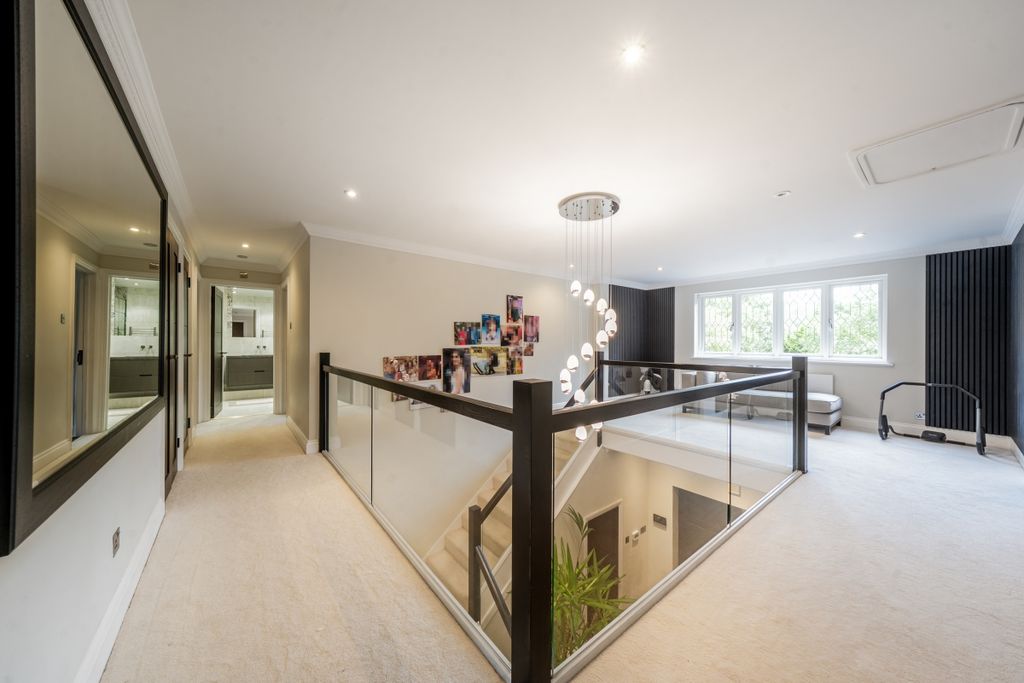 Additional image 9 of 5 bed detached house to rentSt. Leonards Hill, Windsor SL4