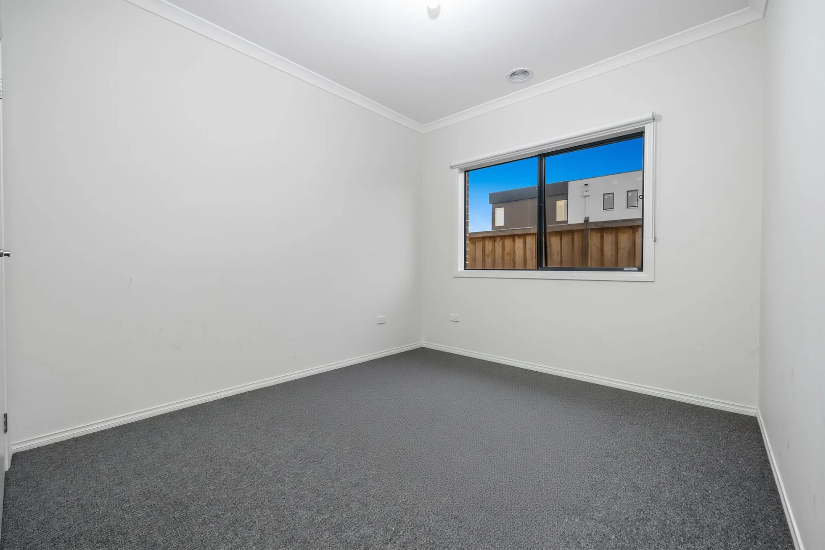 Additional image 12 of 8 Scone Street, Cranbourne East VIC 3977