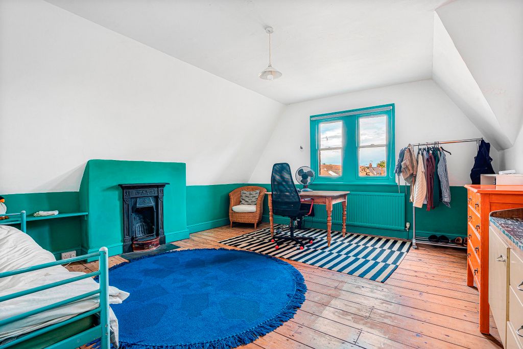 Additional image 14 of 6 bed semi-detached house to rentConduit Road, Bedford MK40