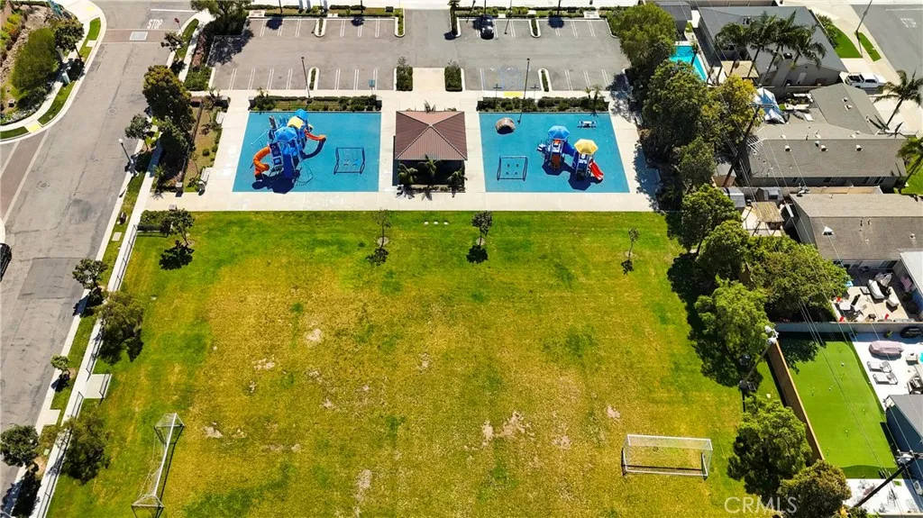 Additional image 95 of 19622 Canberra Ln, Huntington Beach, CA 92646