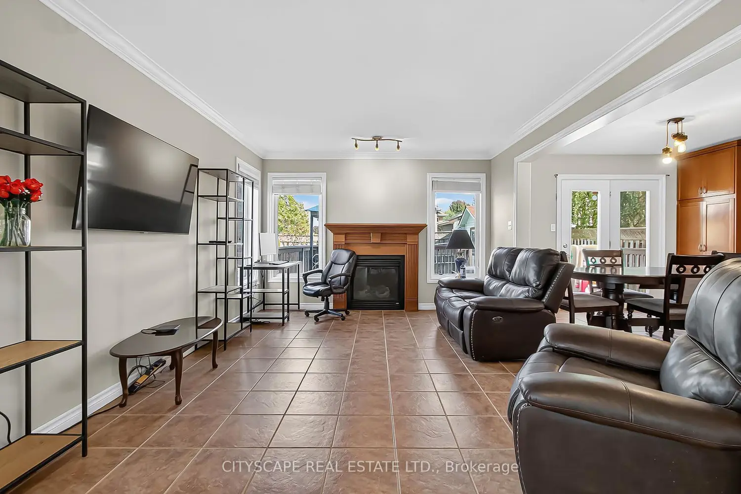 Additional image 3 of 1865 Bayswater Crescent