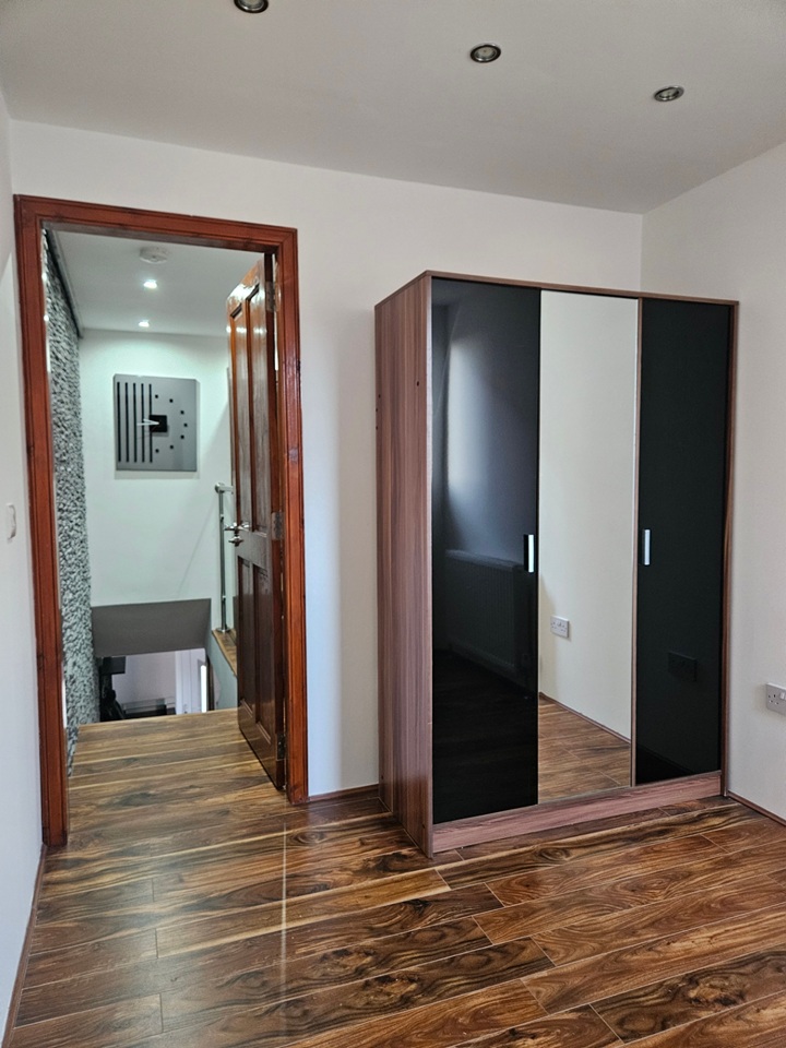 Additional image 28 of 3 Bed Terraced House, Hyvot Court, EH17, N1 7GU