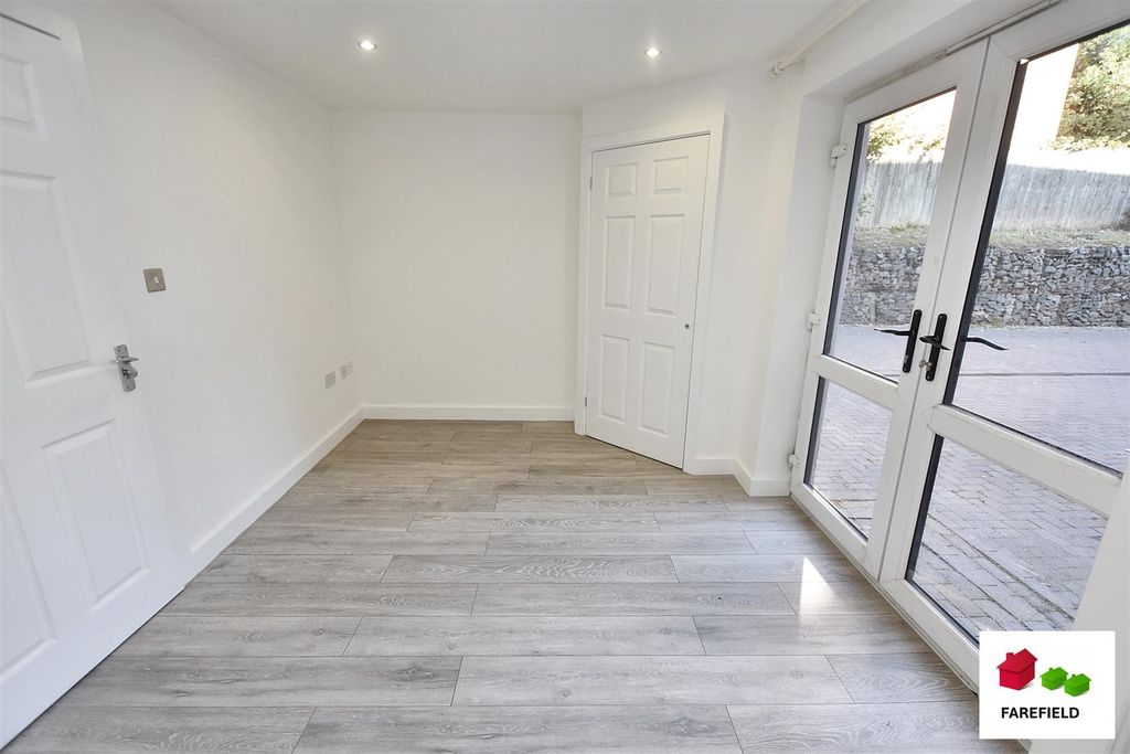 Additional image 14 of 3 bed flat to rentThe Courtyard, Nightingale House, Worcester WR5