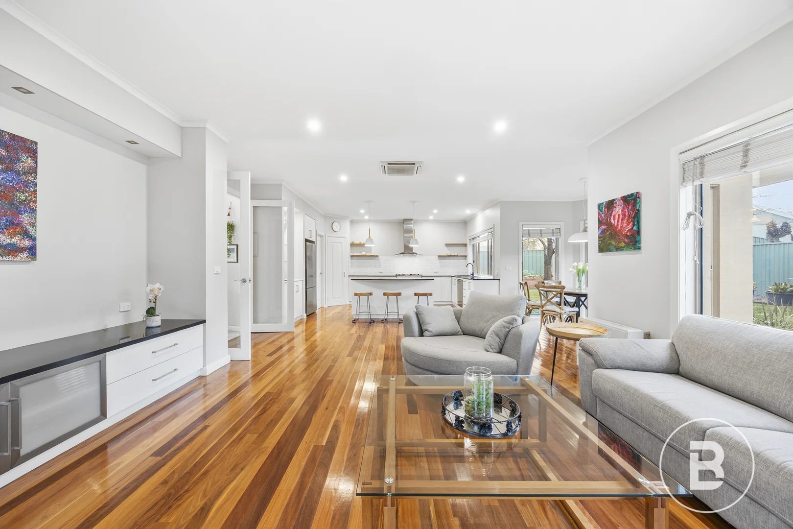 Additional image 9 of 7 St Glens Way, Lake Gardens VIC 3355