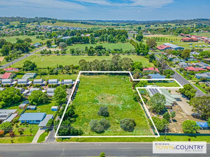 Additional image 3 of 51 Kirkwood Street, Armidale NSW 2350