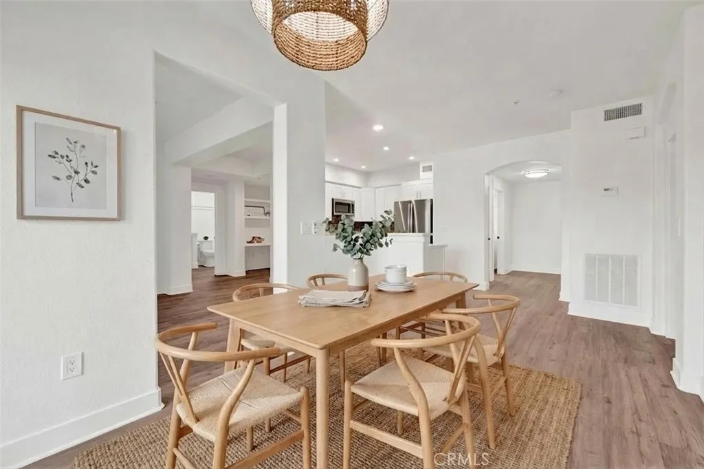 Additional image 3 of 24545 Town Center Dr Unit 5304, Valencia, CA 91355